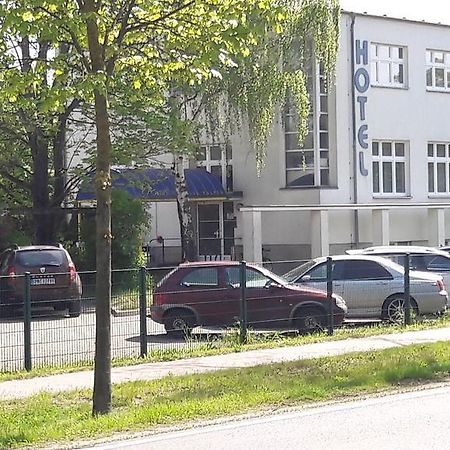 Amarillo Hotel Velten Exteriér fotografie